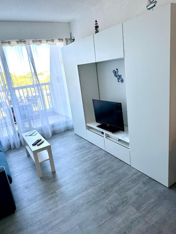 Studio Vue Port, Parking Prive, Terrasse, Clim 勒格罗-迪鲁瓦 外观 照片